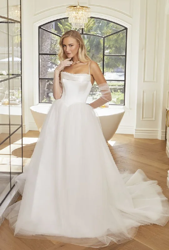 Casablanca Bridal 2567 Hepburn Wedding Dress Basque Waist Ballgown