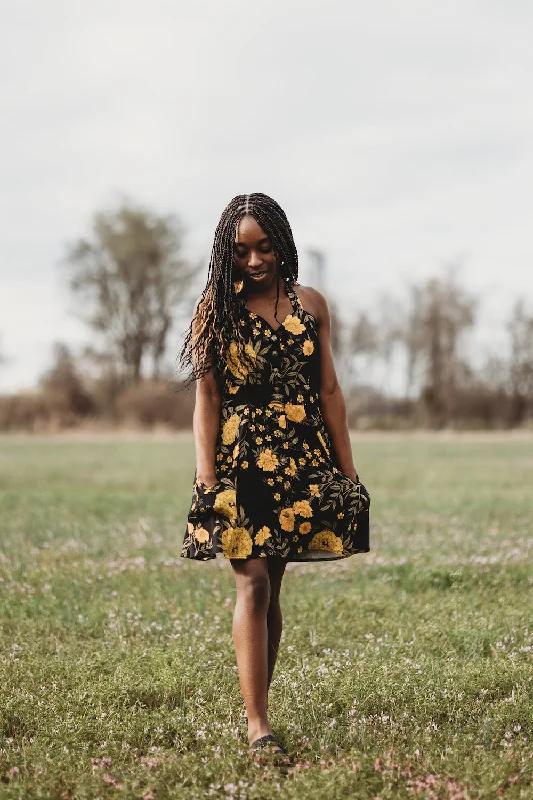 Bedding Dress in Black Marigold Twill