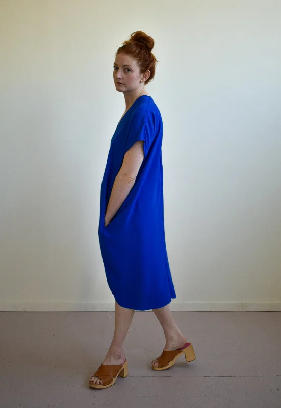 Classic Kaftan in New Moon Ultra Blue