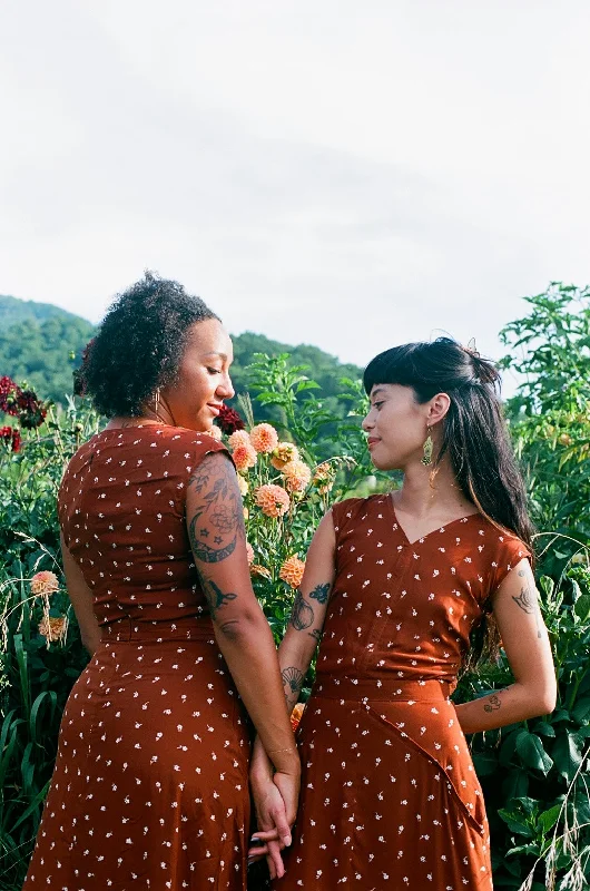 Xena Dress in Hazel Calico Flower